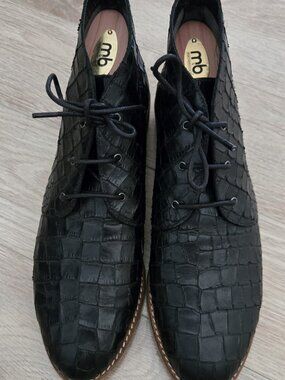 Stuart Weitzman Black Croc Embossed Leather Lace-Up Ankle Boots  10 Woman's
